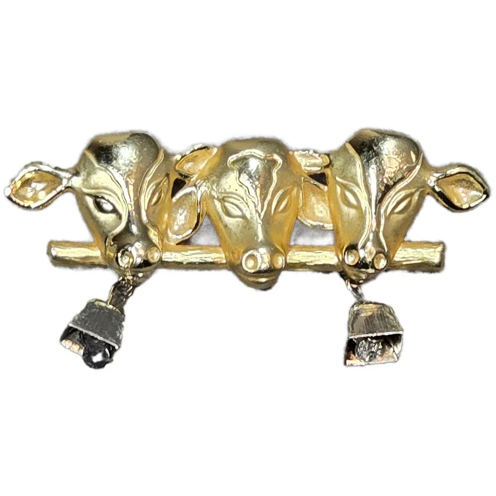 Vintage AJC Cows with Bells Lapel Pin Brooch Gold Tone Cottagecore Western *flaw